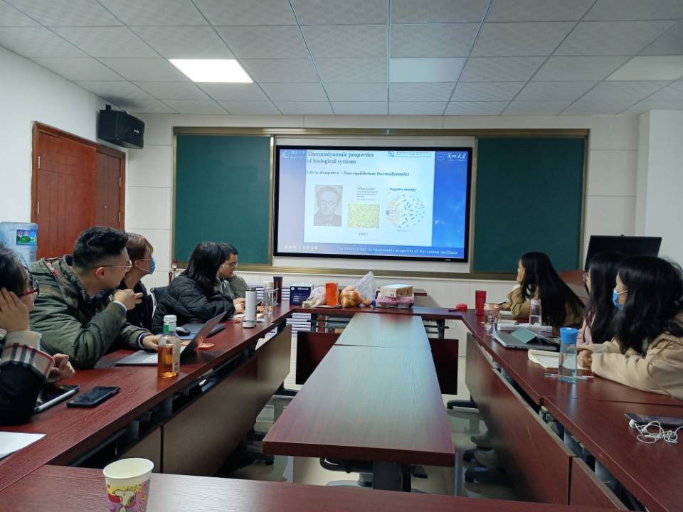 eb7c2a52d07f45c98f30cd9e2c4e1b4b.jpg eb7c2a52d07f45c98f30cd9e2c4e1b4b.jpg