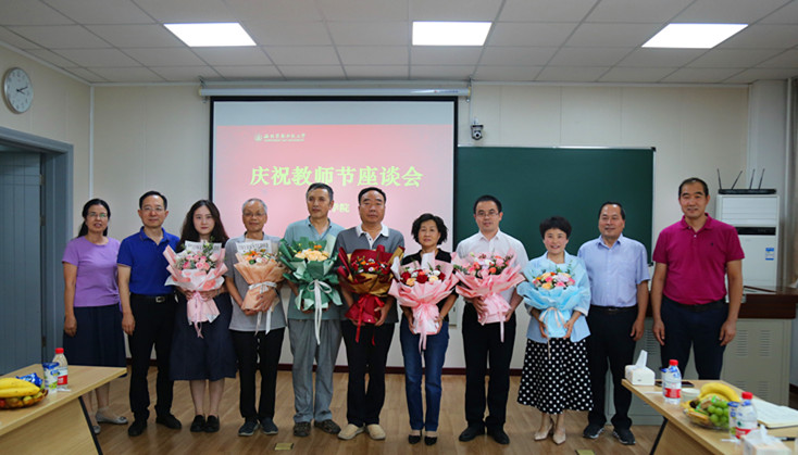 28286f6dd8414f3e8eac960516ca1bfa.jpg 28286f6dd8414f3e8eac960516ca1bfa.jpg