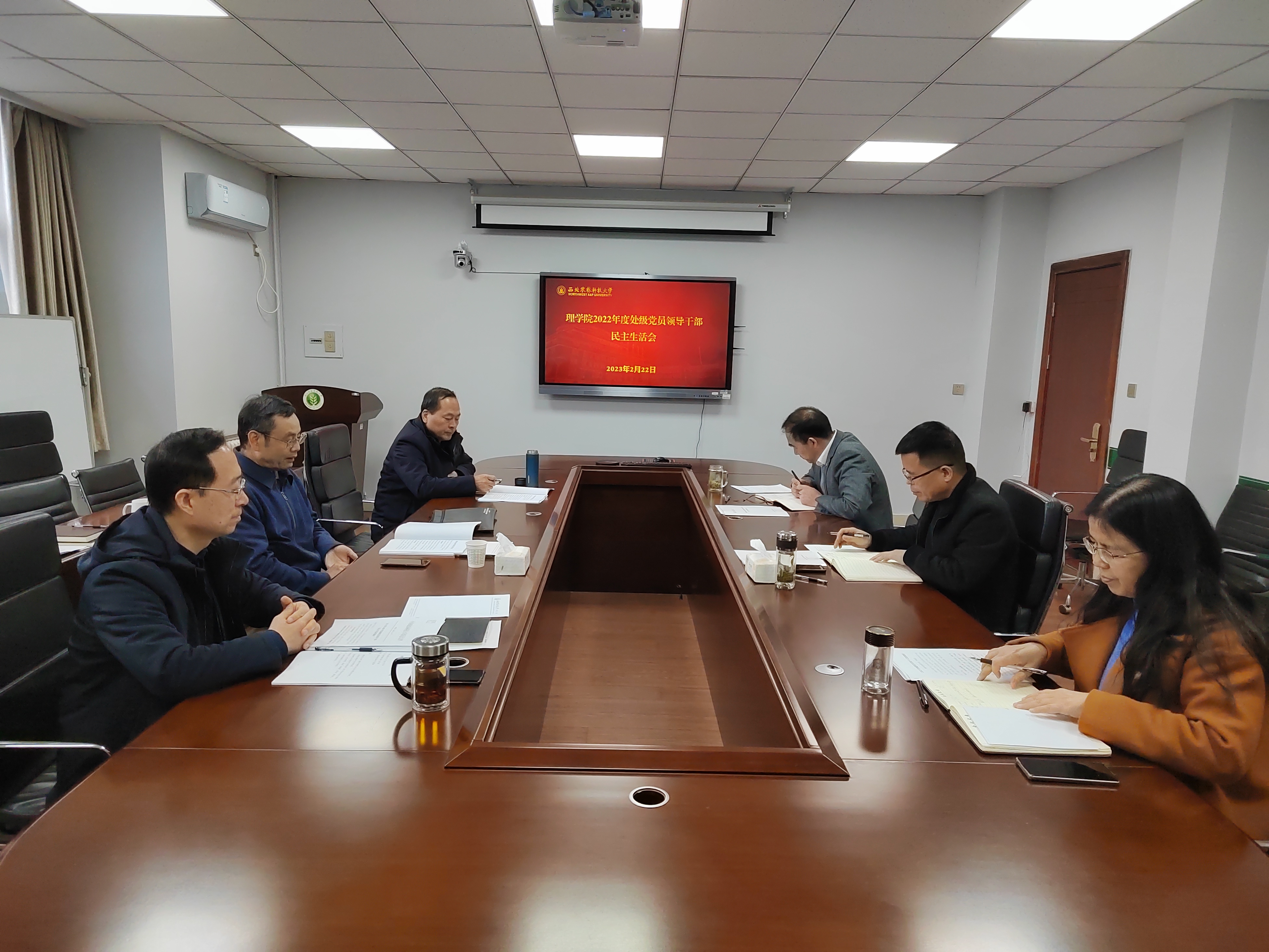 ffac054d6c7f4960a20dd73da4819192.jpg ffac054d6c7f4960a20dd73da4819192.jpg