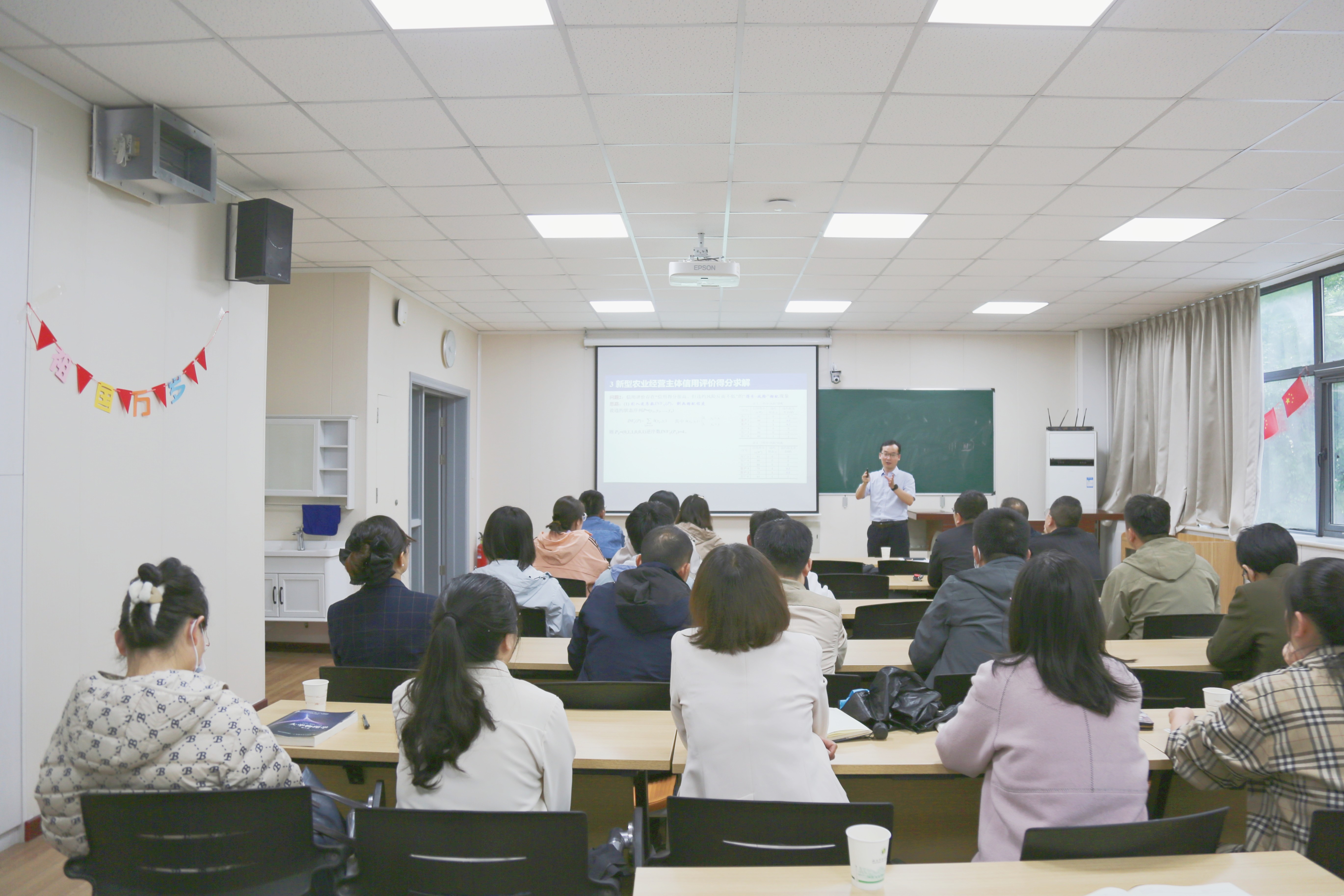 0ec10919305d449ea9bce2ffd8616d1f.jpg 0ec10919305d449ea9bce2ffd8616d1f.jpg