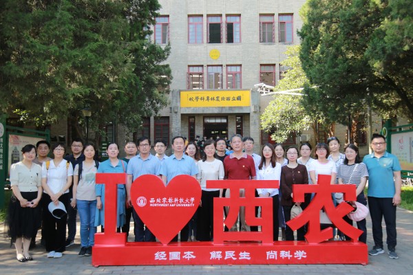 961417316e154f68b99aa864fb99314e.jpg 03.jpg