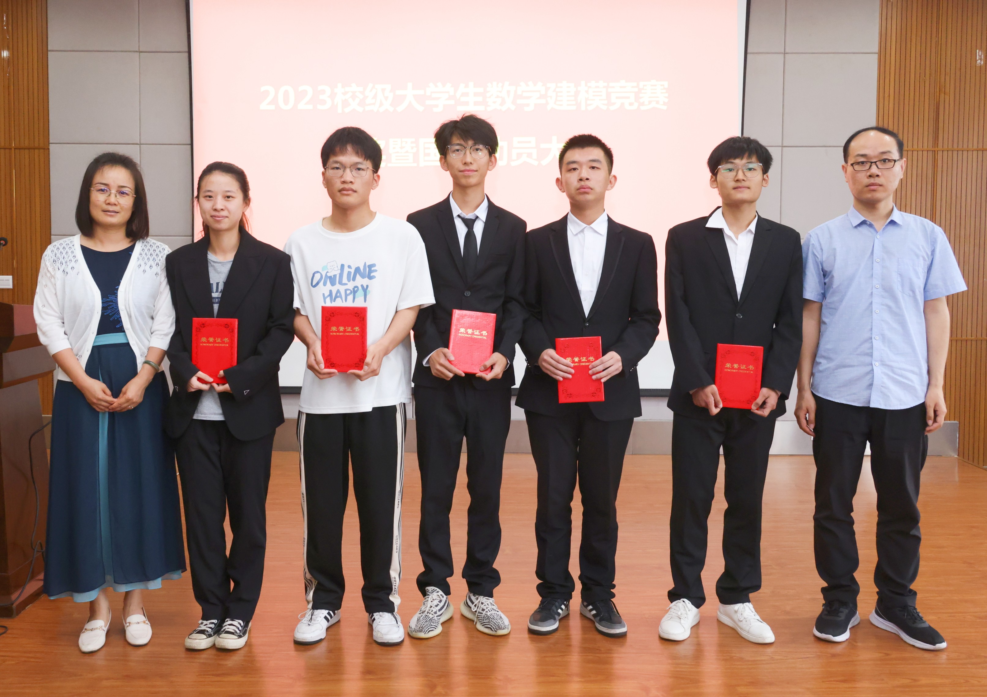 a7f836972b04474f80daa4b9d969197b.jpg a7f836972b04474f80daa4b9d969197b.jpg