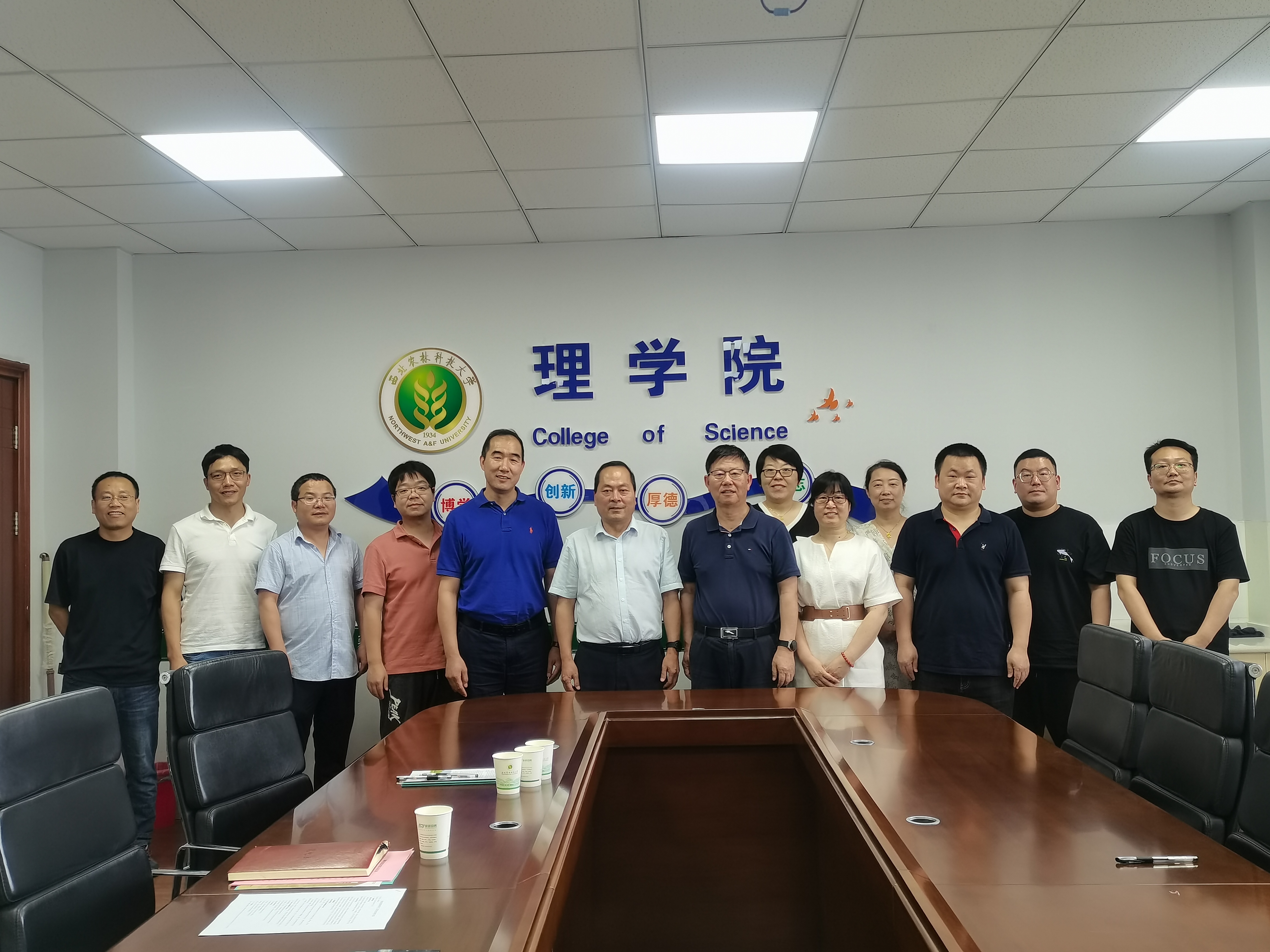 c4bed718233d4fdba681098d0f58df6f.jpg c4bed718233d4fdba681098d0f58df6f.jpg