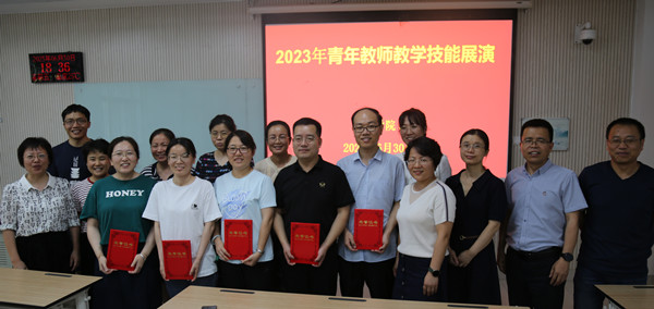 27cceb296ec842eeab219e117a17dd3c.jpg 2.jpg